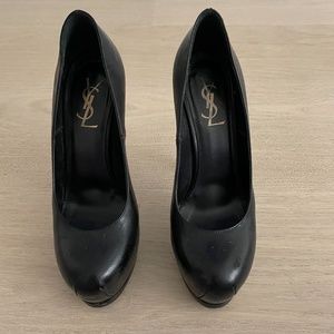 Yves Saint Laurent Tribtoo Stiletto Pump